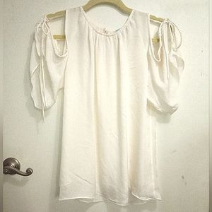 Antonio Melani. size xs. off white